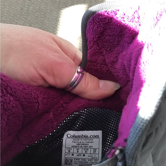 Womens Columbia Quilted Winter Boots - Picture 2 of 6